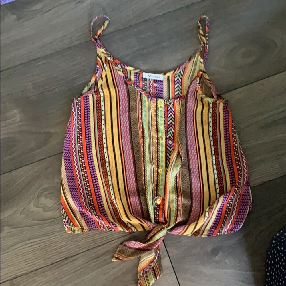Fun and versatile tank! Size M